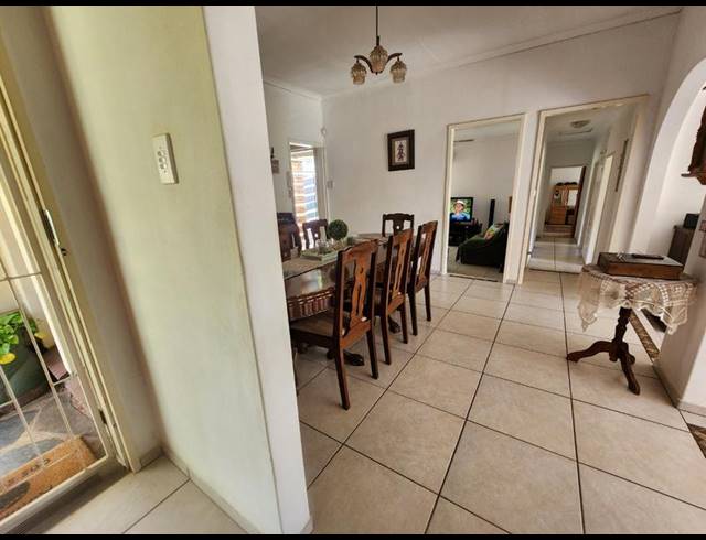 3 BEDROOM HOUSE FOR SALE IN MAGALIESKRUIN